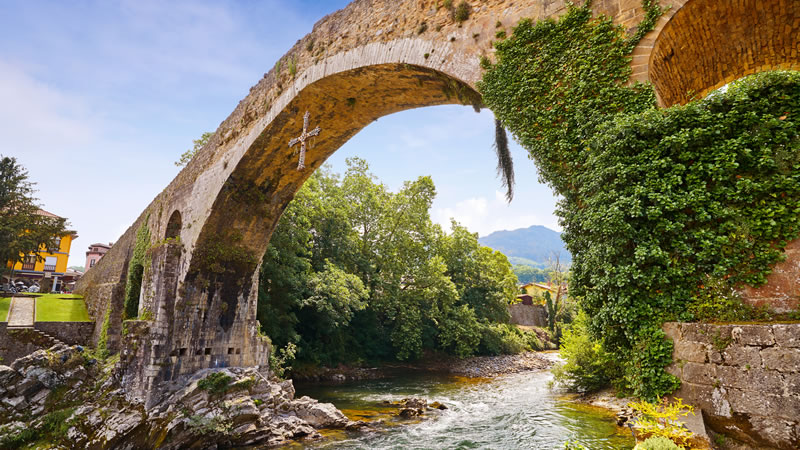 Euromotorhome® - Alquiler de Autocaravanas - San Valentín – Escapada a Asturias en Autocaravana