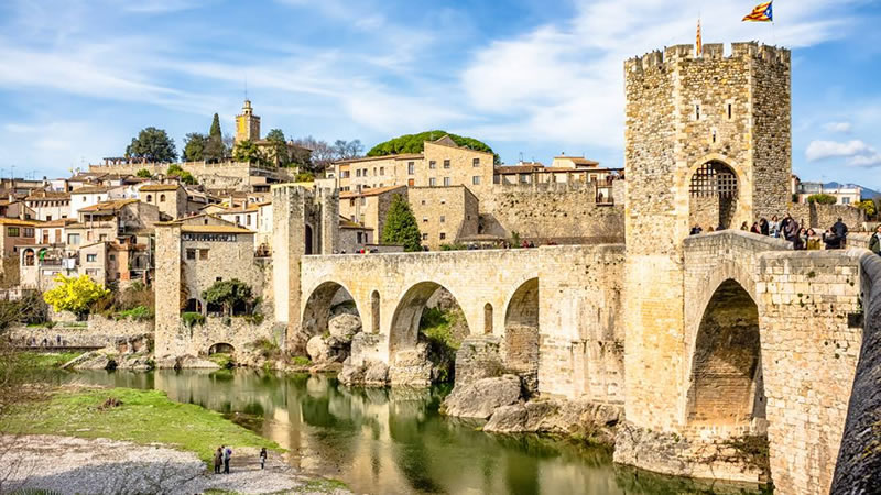 Euromotorhome - Ruta por los Pirineos en un alquiler de Autocaravanas