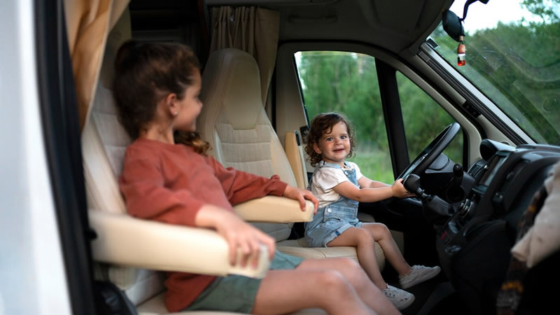 Euromotorhome - Alquiler de Autocaravana y Niños: Aventura Inolvidable