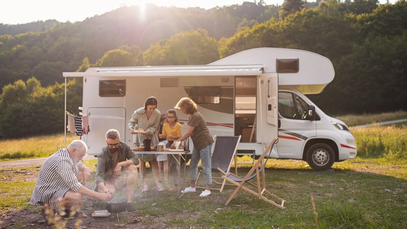 Euromotorhome® -Alquiler camper Madrid: rutas familiares para reconectar en septiembre